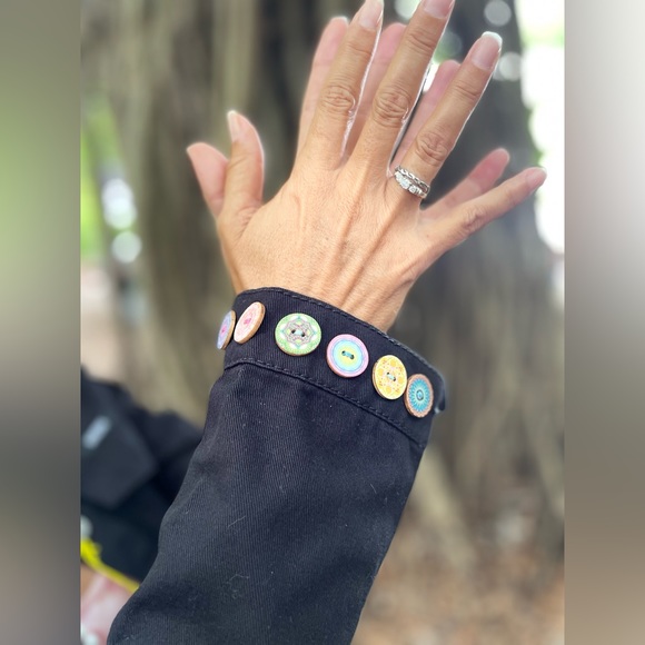 Jacket - Picture 4 of 4